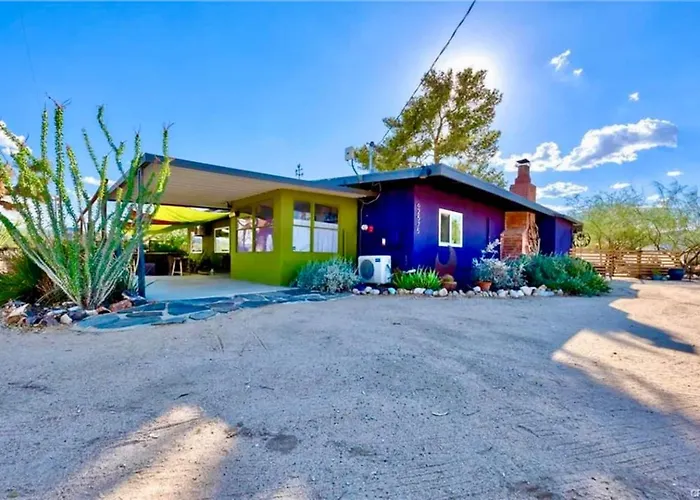 Location, Quiet, Zen, Stars, 1 Bd And Studio